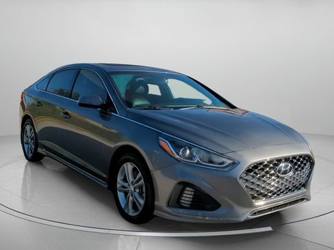 Used 2018 Hyundai Sonata Sport image 2