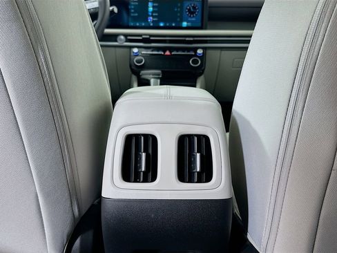 New 2026 Hyundai Tucson SEL image 17