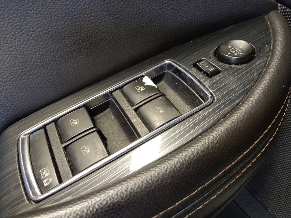 Used 2016 Chevrolet Impala LT FWD image 27