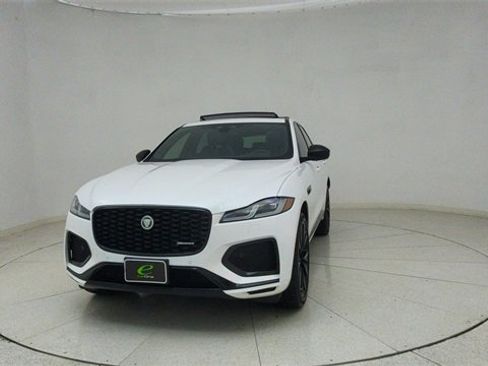 Used 2025 Jaguar F-PACE R-Dynamic S image 64