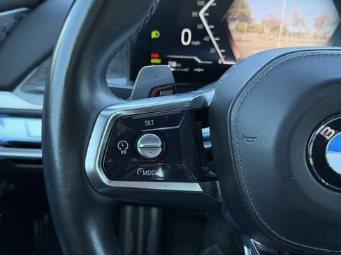 Used 2023 BMW 740i image 50