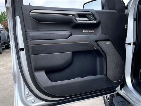 Used 2022 GMC Sierra 1500 AT4 w/ AT4 Premium Package image 22