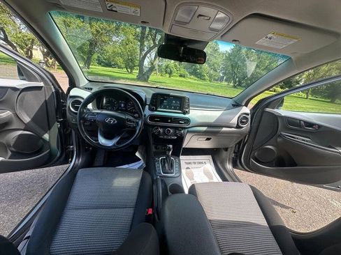 Used 2020 Hyundai Kona SEL image 12