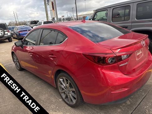 Used 2018 MAZDA MAZDA3 Grand Touring image 8