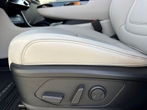 New 2026 Hyundai Tucson Limited image 12