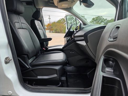 Used 2019 Ford Transit Connect XL image 18