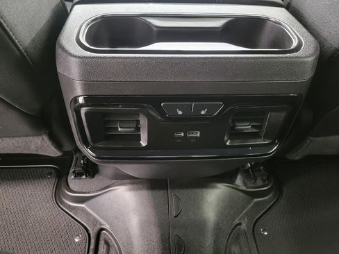 Used 2025 GMC Sierra 1500 AT4 w/ AT4 Premium Package AWD/4WD image 51