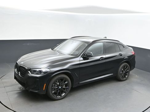 New 2025 BMW X4 xDrive30i image 30