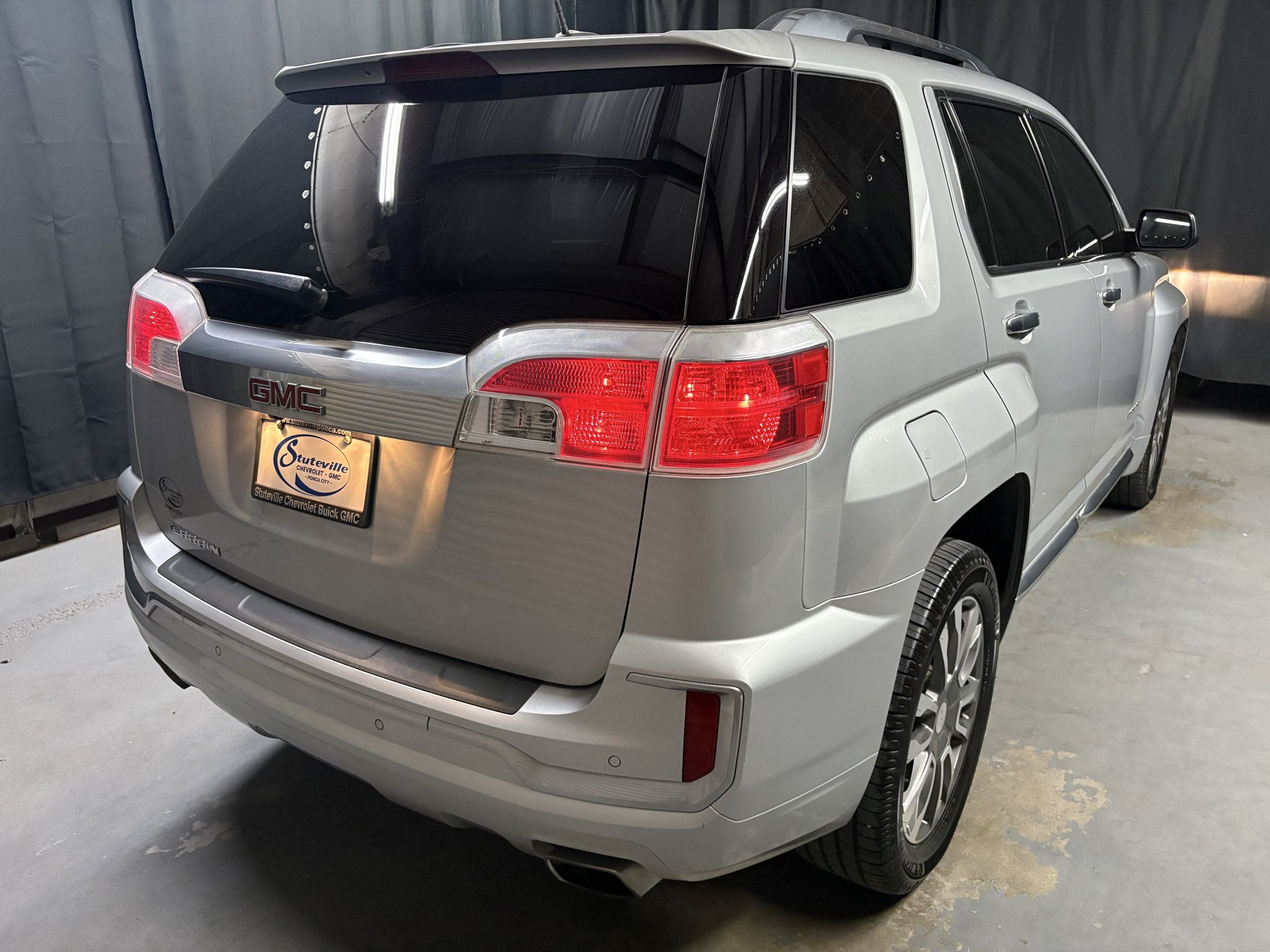 Used 2017 GMC Terrain Denali FWD image 5