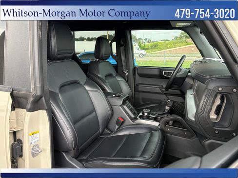 Used 2025 Ford Bronco Outer Banks w/ Sasquatch Package AWD/4WD image 34