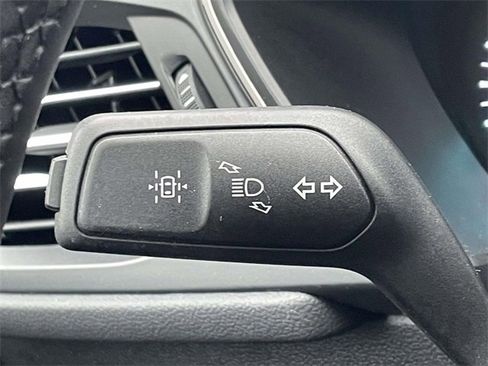 Certified 2022 Ford Escape SEL image 21