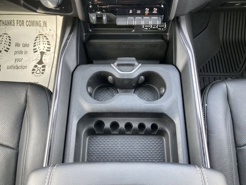 Used 2024 RAM 2500 Rebel image 33