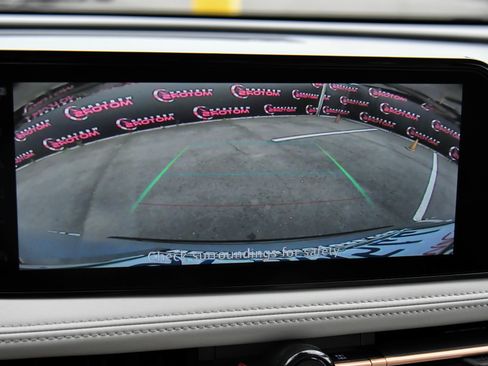 Used 2024 Nissan Ariya AWD image 18