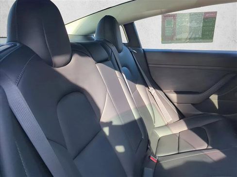 Used 2019 Tesla Model 3 Long Range image 15