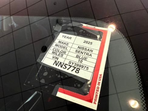 New 2025 Nissan Sentra SV w/ Trunk Package image 32