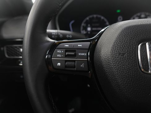 Used 2025 Honda Civic Sport image 23