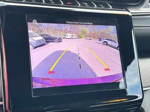 Certified 2025 Jeep Grand Cherokee L Altitude AWD/4WD image 31