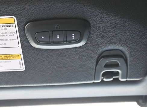 Used 2023 Jeep Gladiator Mojave w/ LED Lighting Group AWD/4WD image 18