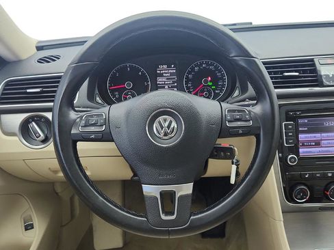Used 2014 Volkswagen Passat TDI SE image 14
