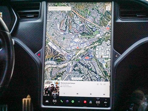 Used 2018 Tesla Model S P100D image 14