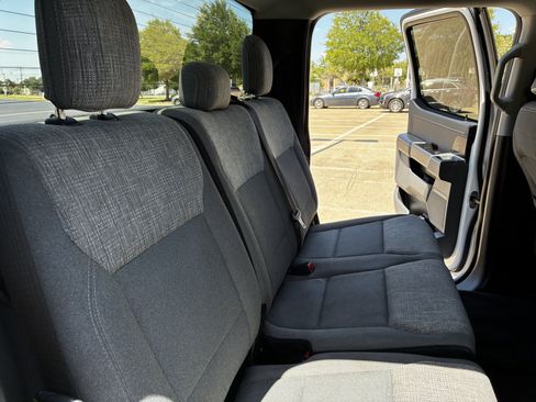 Used 2021 Ford F150 XLT w/ Equipment Group 302A High RWD image 25