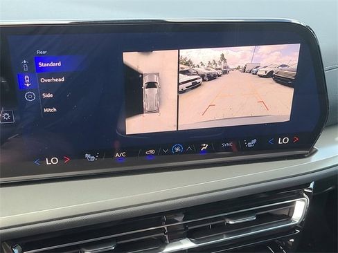 New 2026 Chevrolet Traverse LT w/ Midnight/Sport Edition image 33