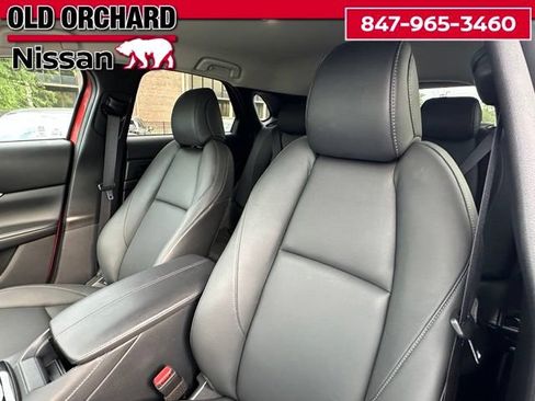 Used 2024 MAZDA CX-30 AWD 2.5 S w/ Select Sport Pkg image 13