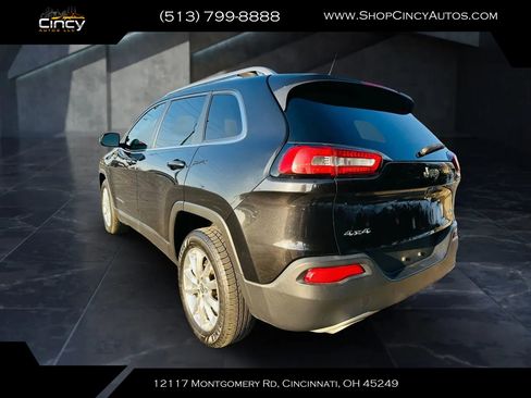 Used 2015 Jeep Cherokee Limited image 16