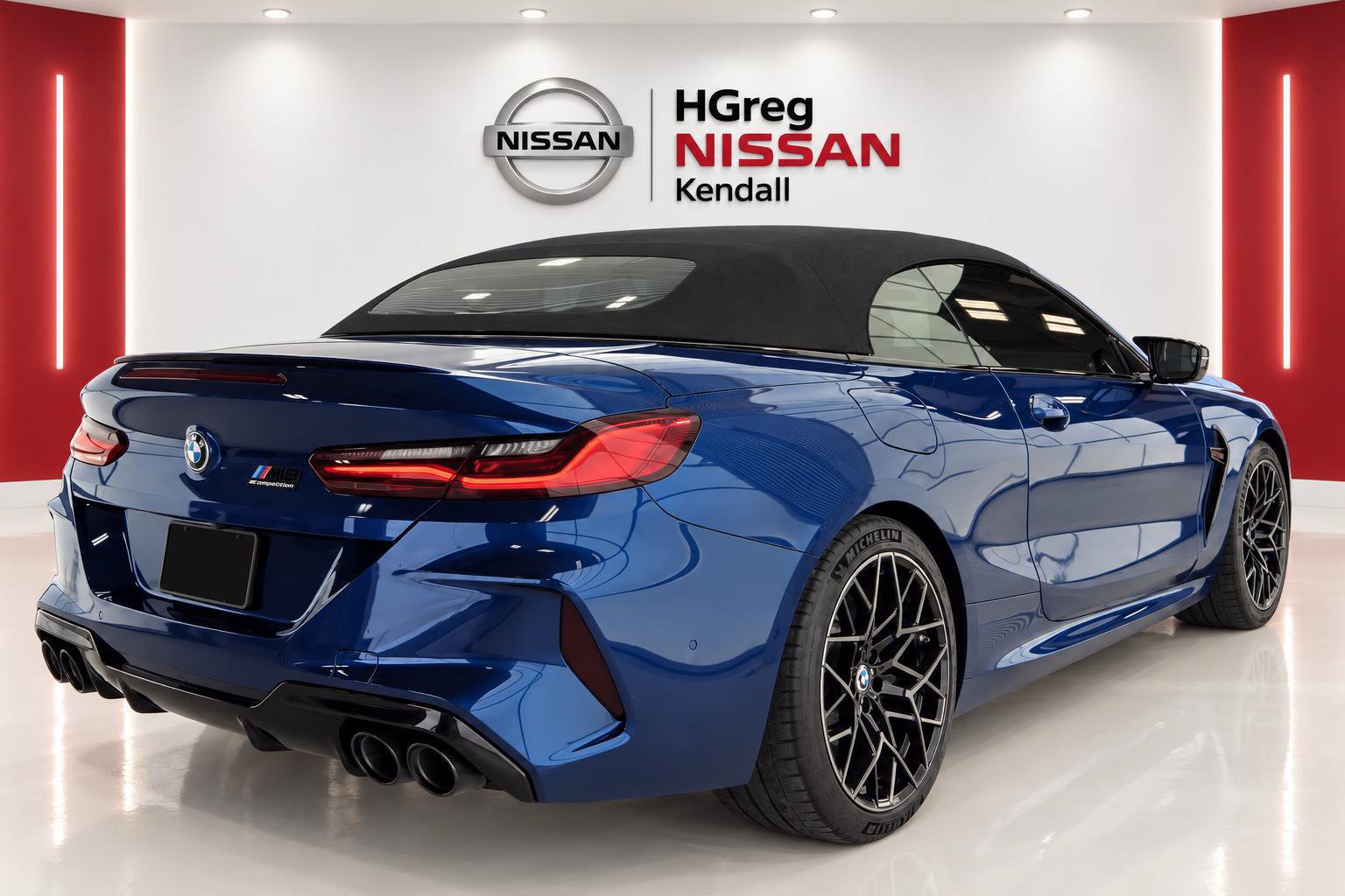 Used 2023 BMW M8 Competition w/ Driving Assistance Package AWD/4WD image 4