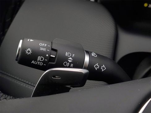 New 2026 Land Rover Discovery Sport Landmark image 15