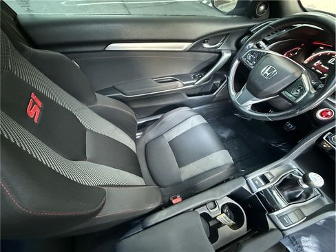 Used 2017 Honda Civic Si image 9