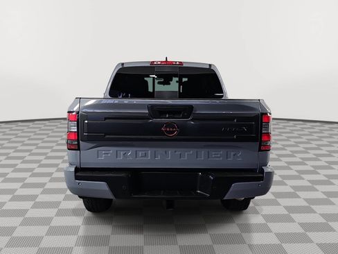 Used 2025 Nissan Frontier Pro-X RWD image 7