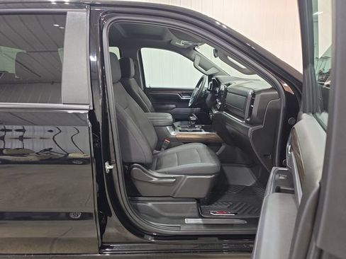 Used 2025 Chevrolet Silverado 1500 RST AWD/4WD image 29