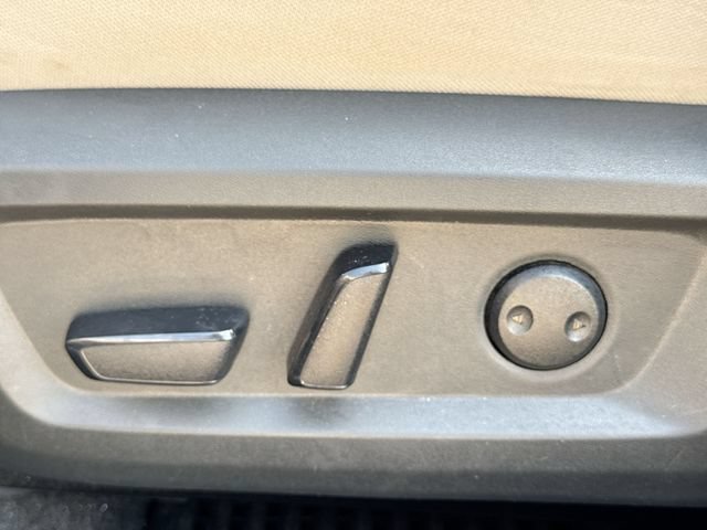 Used 2024 Nissan Rogue SV FWD image 12