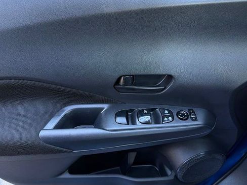 Certified 2025 Nissan Kicks Play S FWD image 19