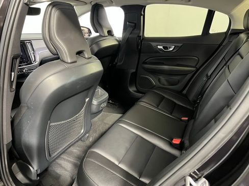 Used 2024 Volvo S60 B5 Core image 26