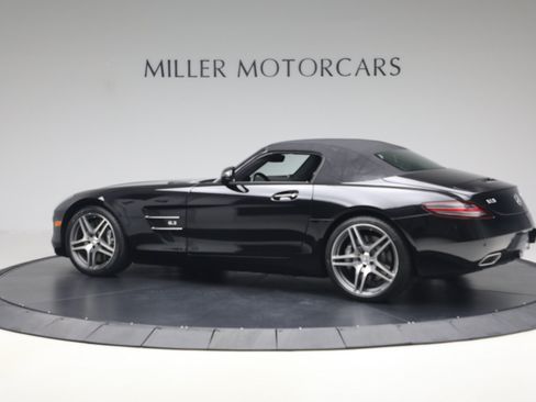 Used 2012 Mercedes-Benz SLS AMG Roadster image 24