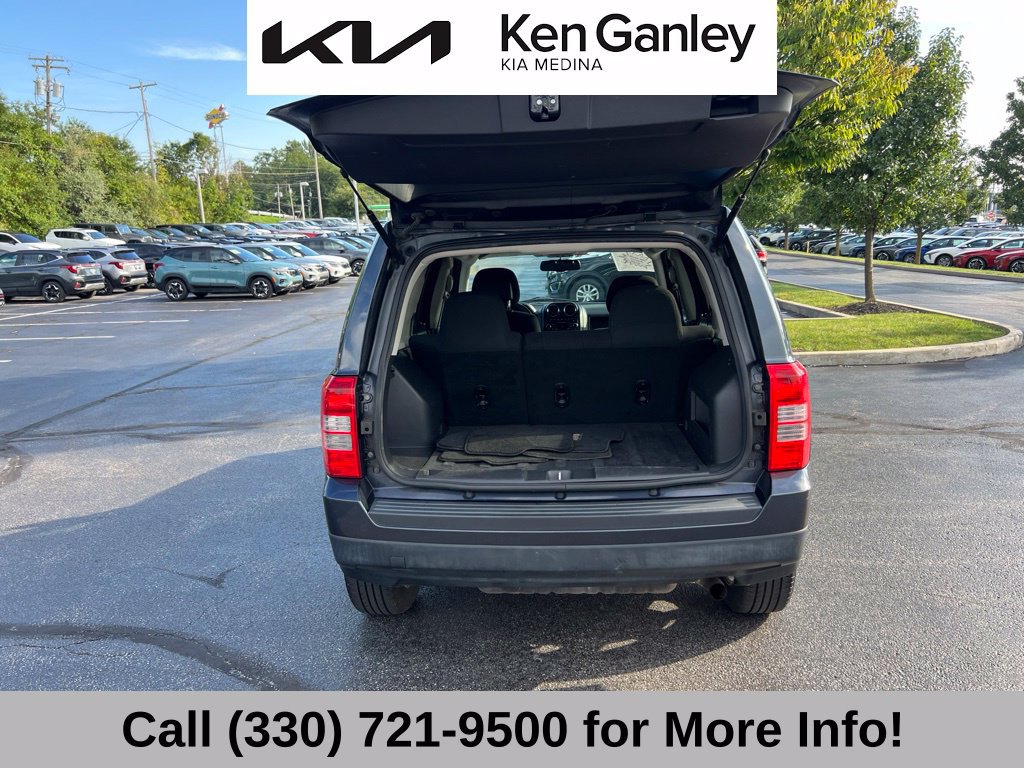 Used 2014 Jeep Patriot Latitude FWD image 42