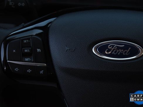 Used 2022 Ford Escape SE w/ Cold Weather Package image 29