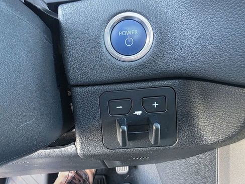 Used 2024 Toyota Sequoia Limited image 31