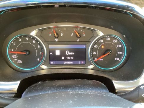 Used 2023 Chevrolet Traverse RS image 17