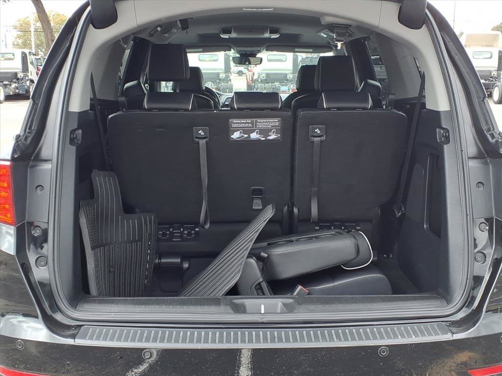 Used 2024 Honda Odyssey Elite image 15