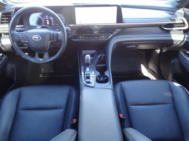 Used 2025 Toyota Crown Signia w/ Advanced Technology Package AWD/4WD image 14