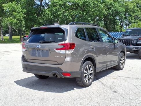 Used 2023 Subaru Forester Limited AWD/4WD image 4