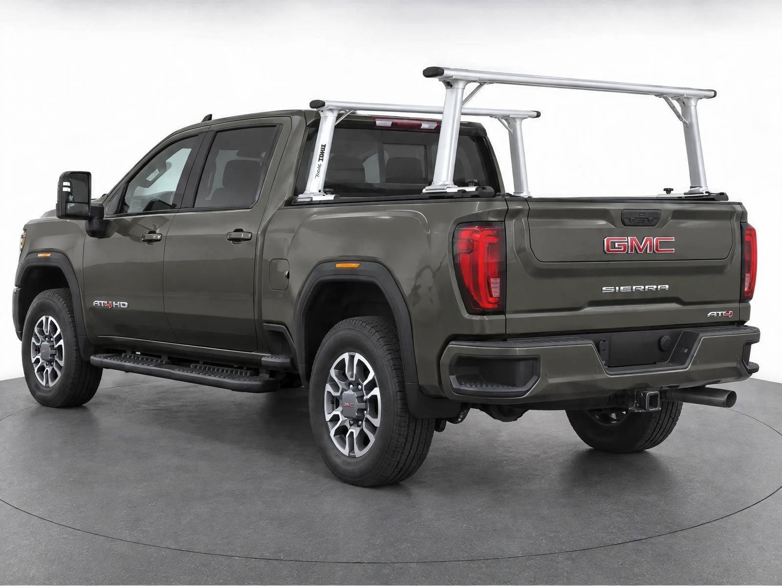 Used 2023 GMC Sierra 2500 AT4 w/ Snow Plow Prep/Camper Package AWD/4WD image 4