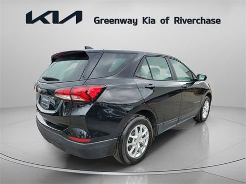 Used 2024 Chevrolet Equinox LS image 6