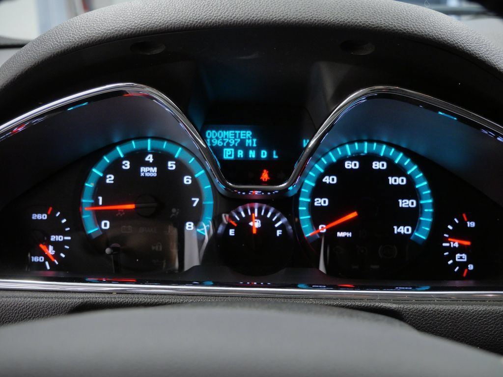 Used 2014 Chevrolet Traverse LT AWD/4WD image 25