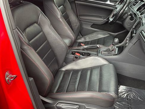 Used 2015 Volkswagen GTI SE w/ Lighting Package (SEL) image 12