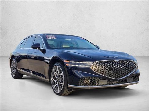 Used 2025 Genesis G90 3.5T AWD/4WD image 3