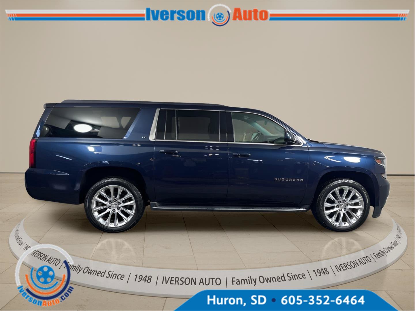 Used 2020 Chevrolet Suburban LT w/ Max Trailering Package AWD/4WD image 13